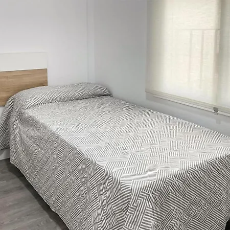 3 Bedroom Awesome In *
